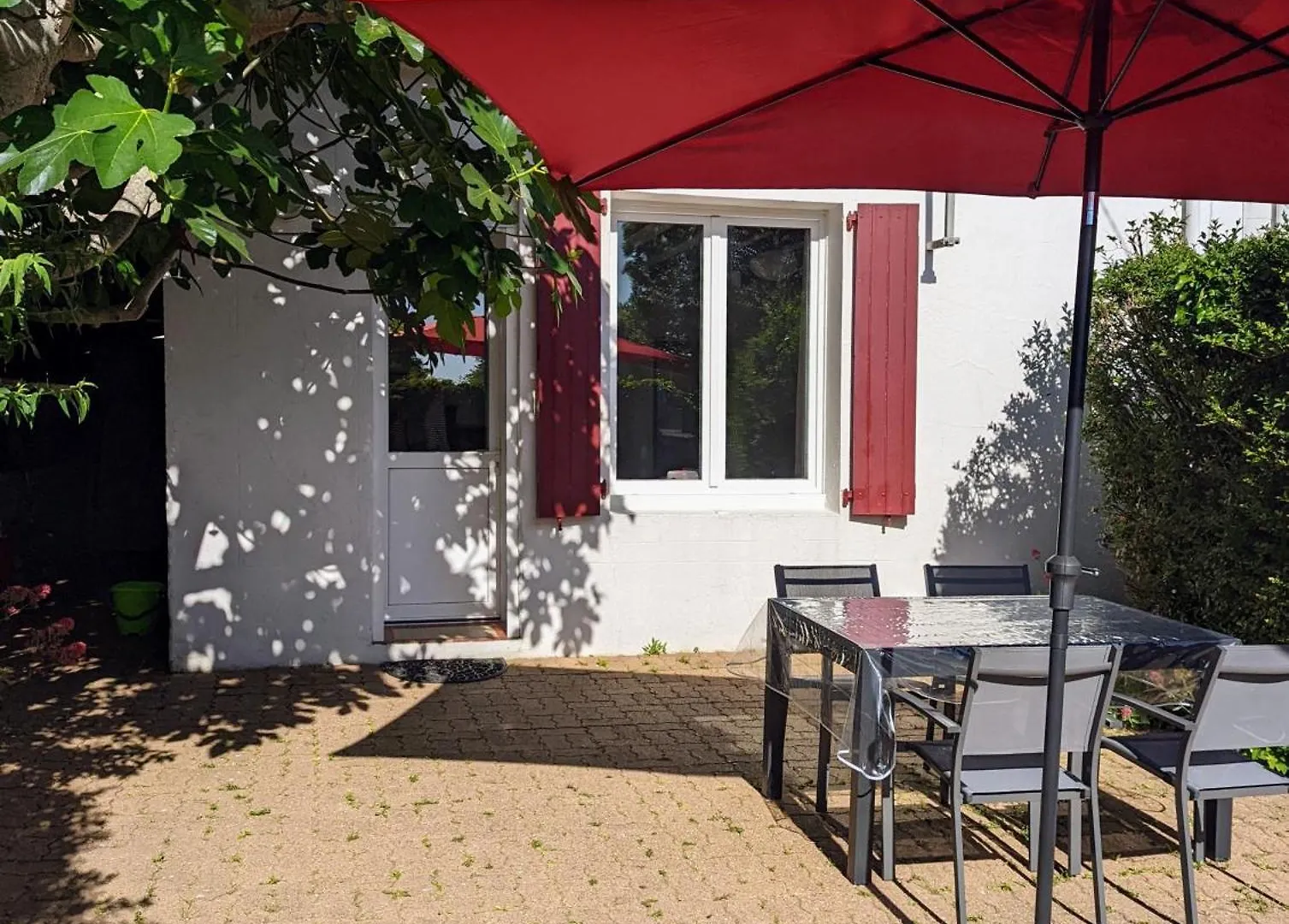 度假居 Vieux Passage, Maison Avec Cour Privee A 150 M Du Port Et De La Plage 普卢伊内克